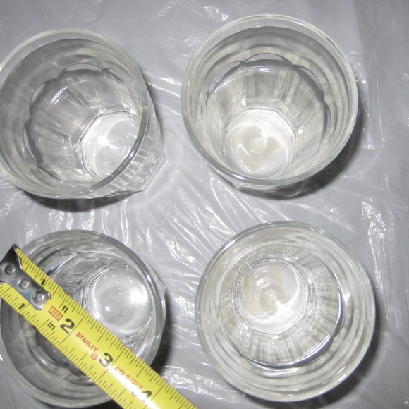 New SET of 4 Kitchen Dining GLASSES, CLEAR COLOR - Picture 2 of 3